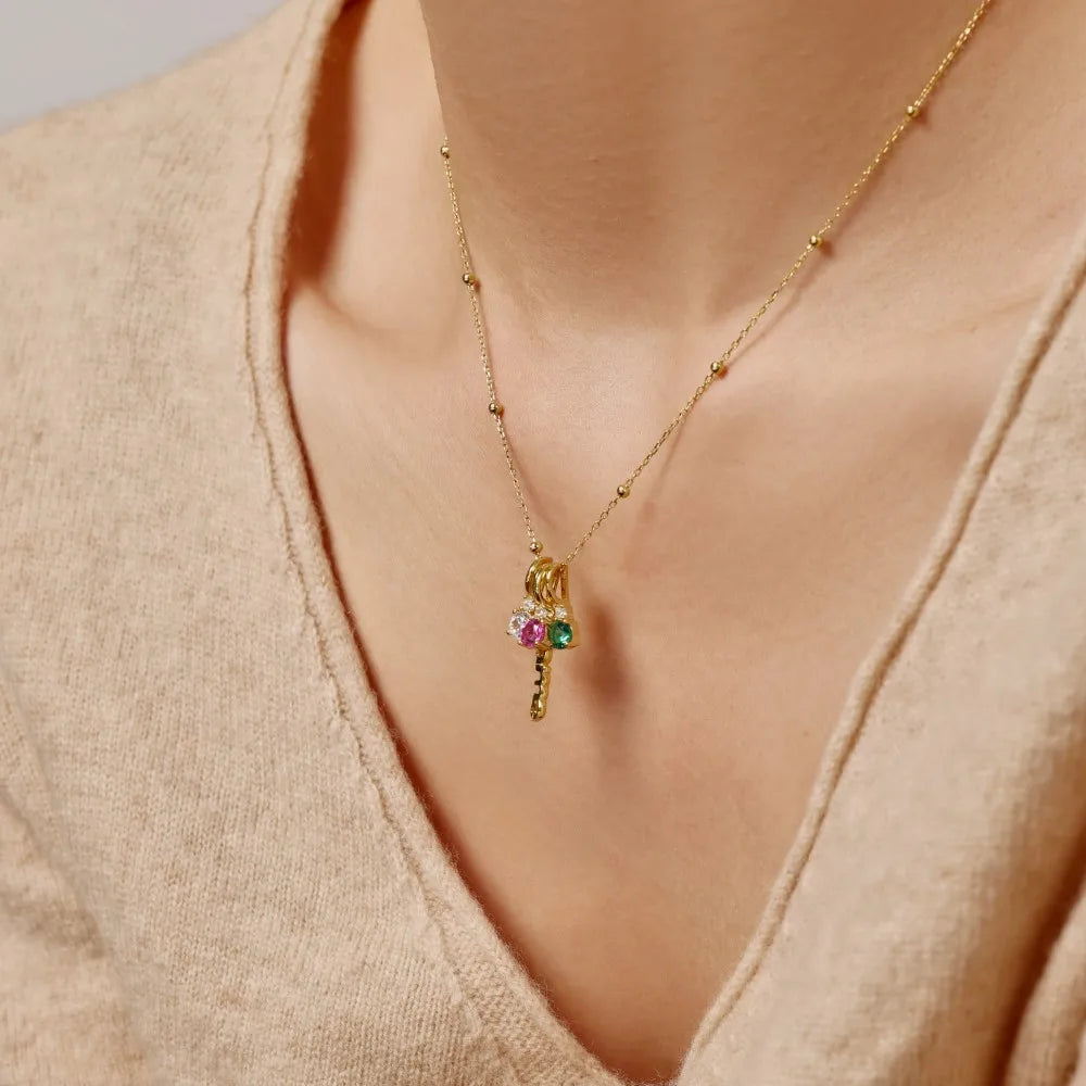 Silver Zircon Round Cut Mama Pendant Necklace