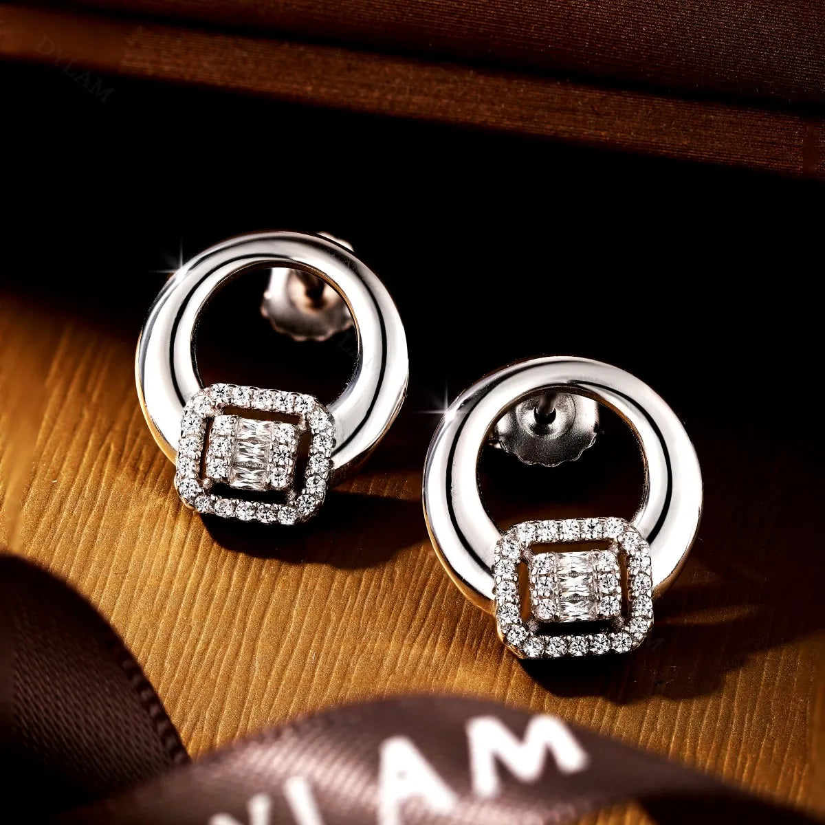 Silver Zircon Baguette Cut Hollow Disc Ear Studs