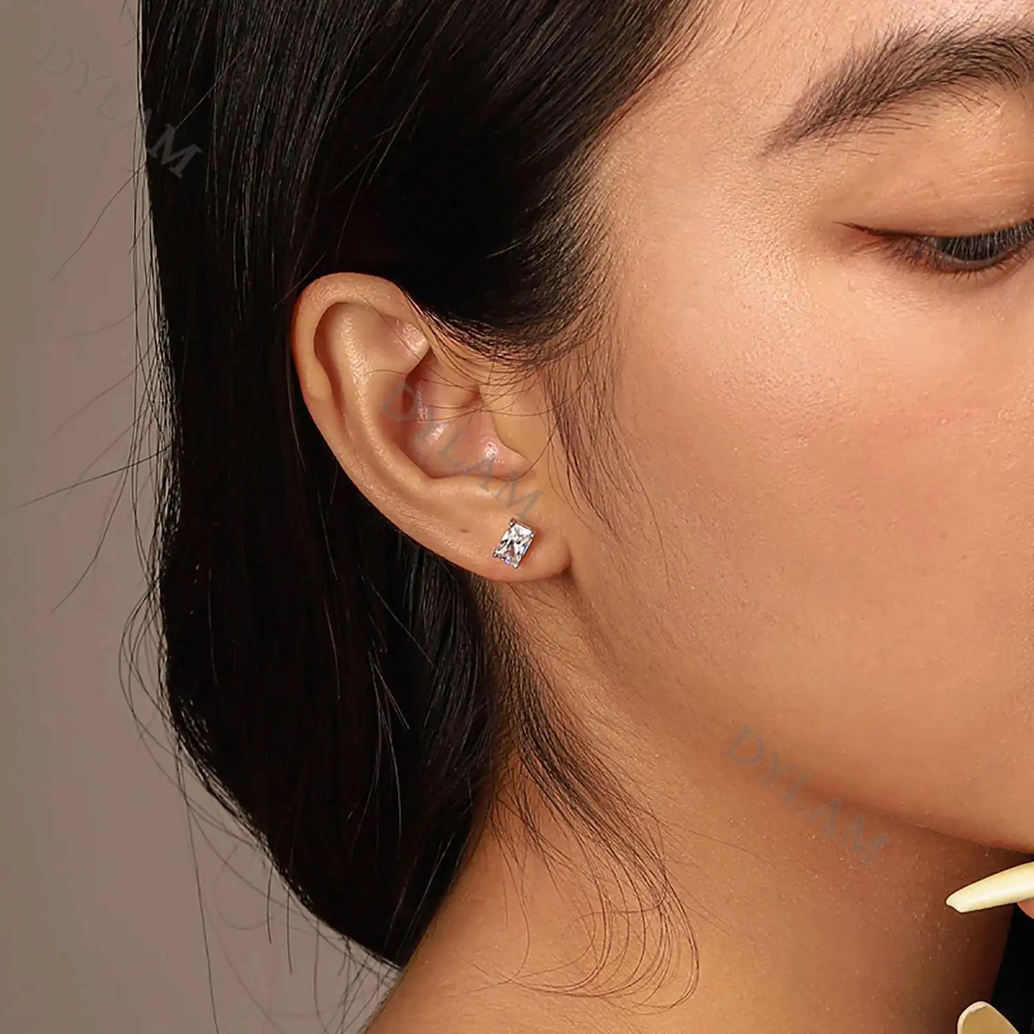 Silver Zircon Radiant Cut Cubic Ear Studs