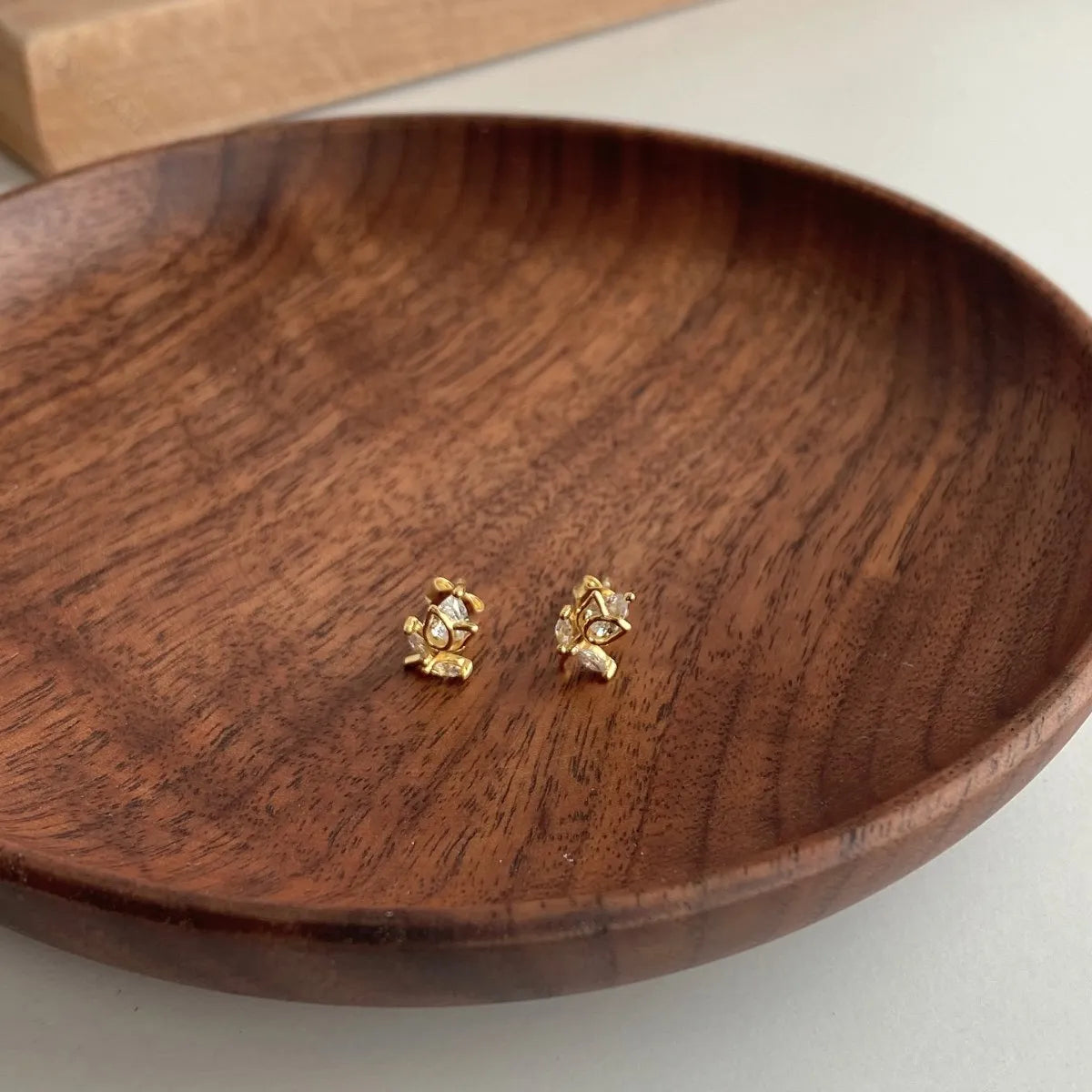 Silver Zircon Pear Cut Flower Ear Studs