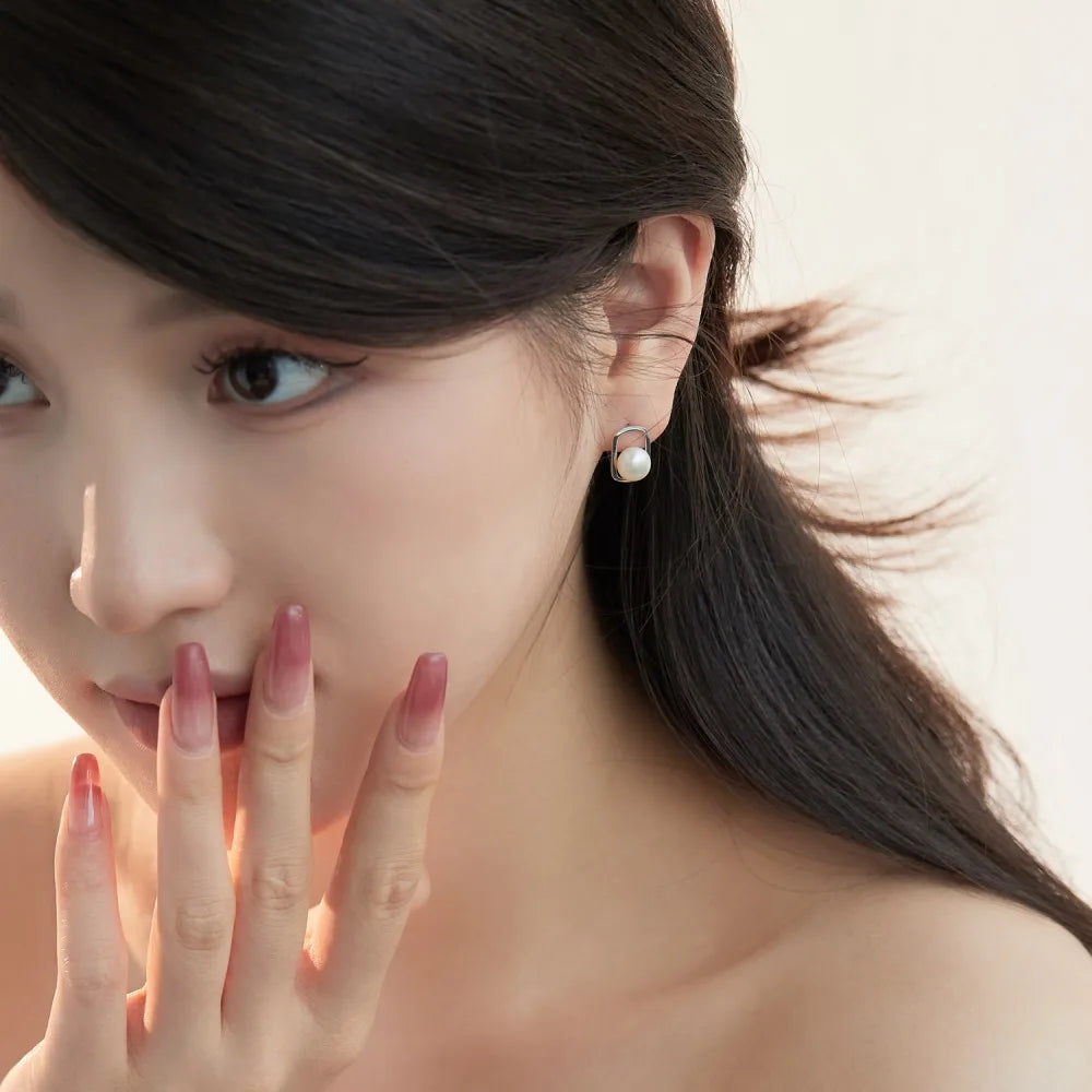 Silver Pearl Paper Clip Ear Studs