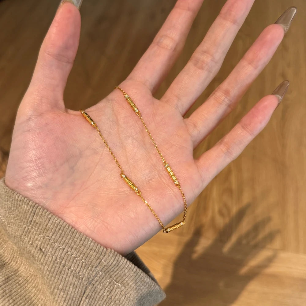 Silver Zircon Round Cut Cylinder Bar Necklace