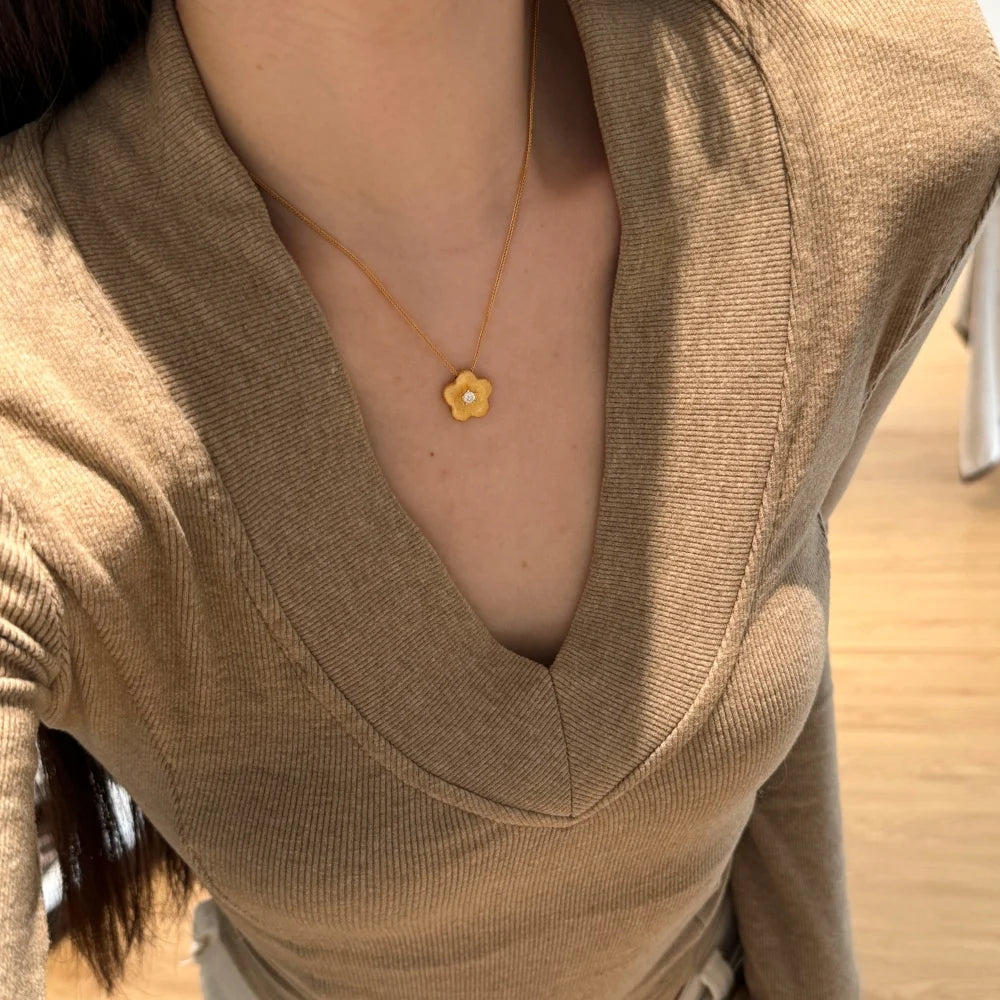 Silver Zircon Round Cut Sakura Flower Pendant Necklace