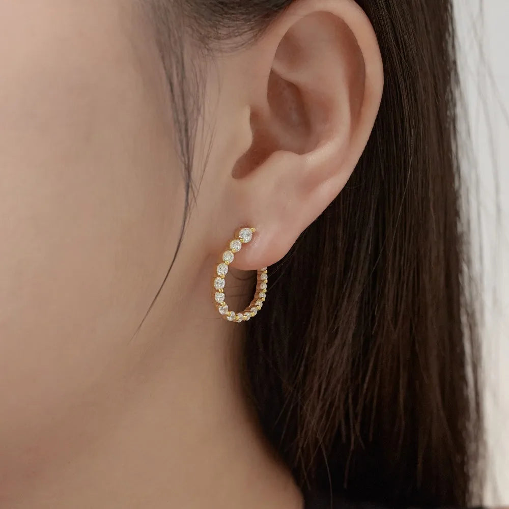 Silver Zircon Round Cut Twisted Inlaid Ear Studs