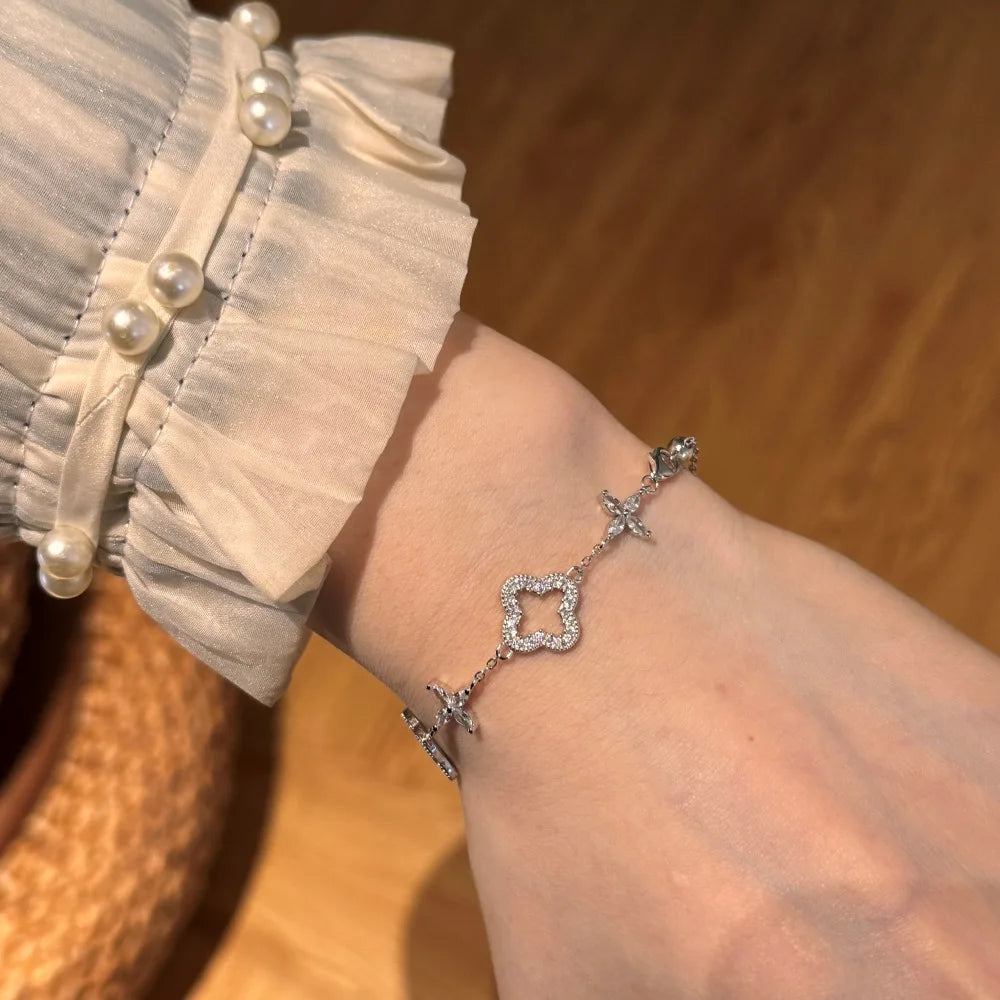 Silver Zircon Round Cut Hollow Inlaid Clover Charm Bracelet