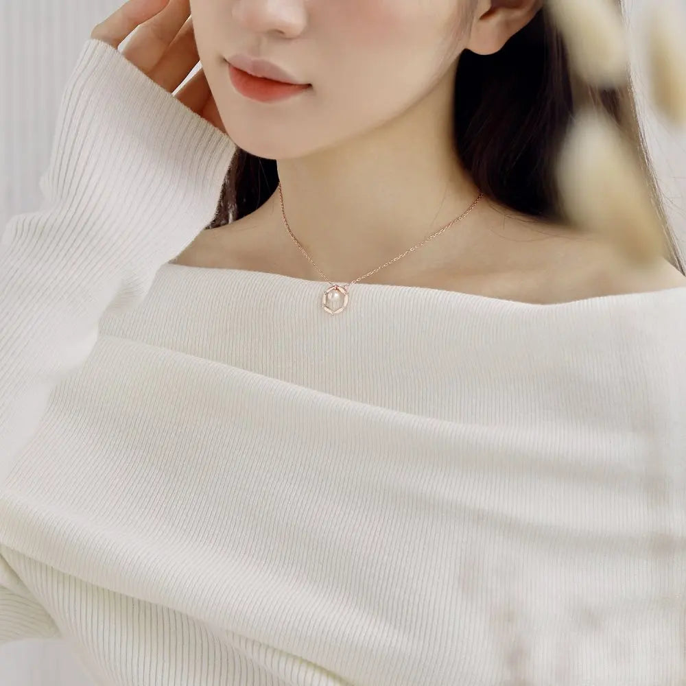 Silver Pearl Hollow Disc Pendant Necklace