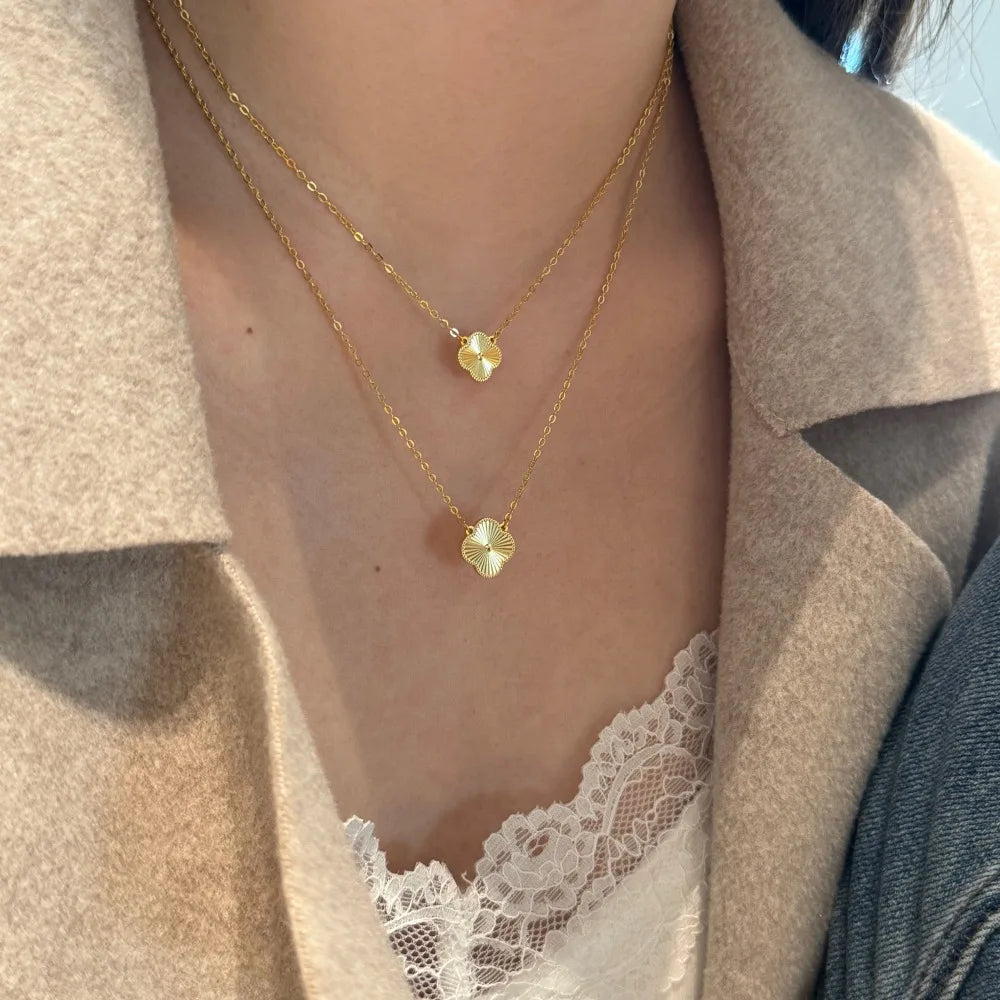 Silver Clover Pendant Necklace