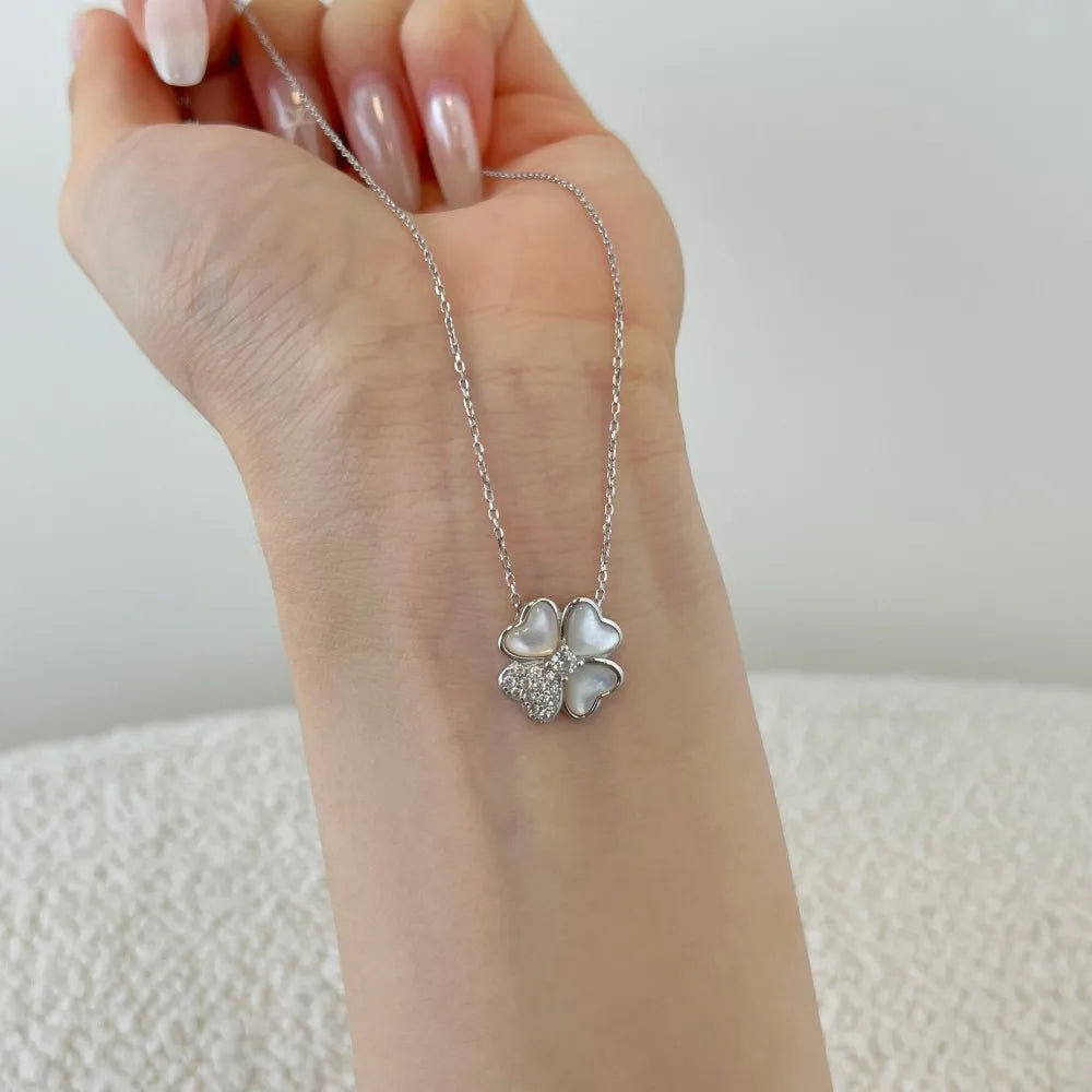 Silver Zircon Round Cut 4 Leaf Clover Pendant Necklace