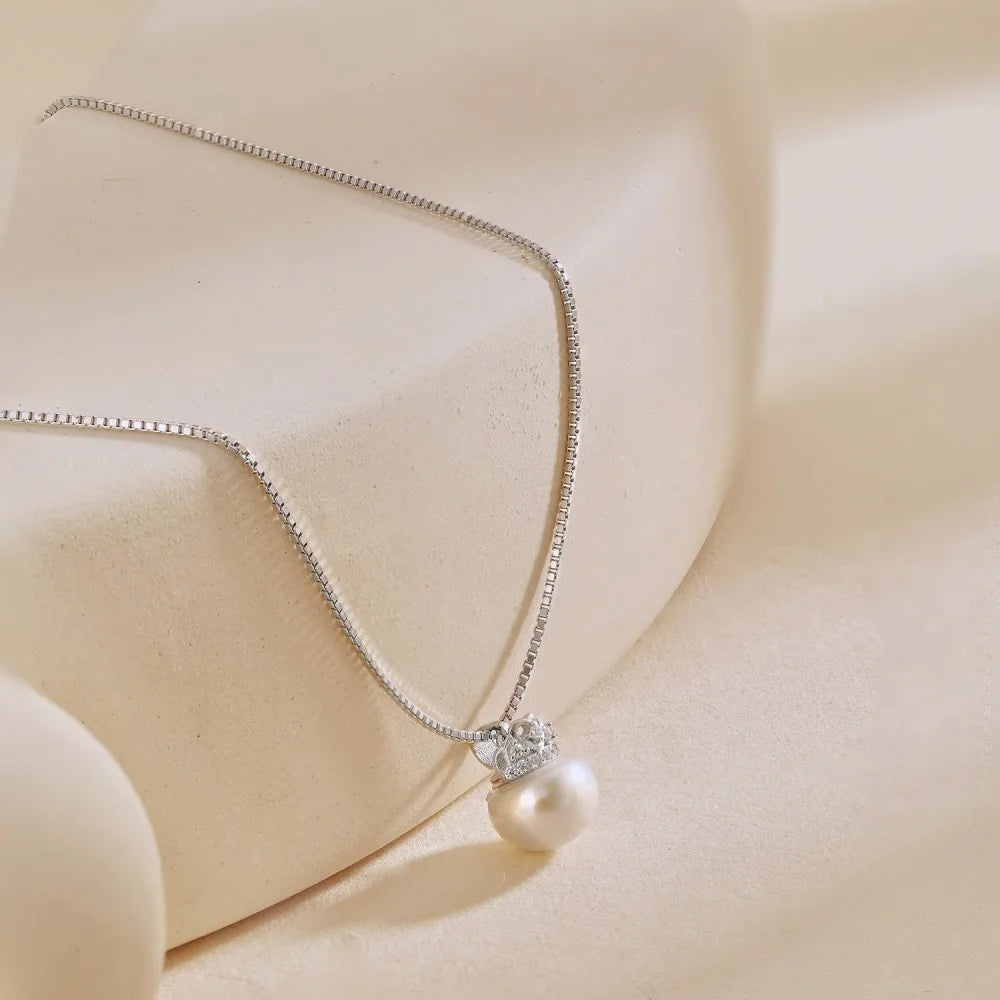 Silver Pearl Single Pendant Necklace