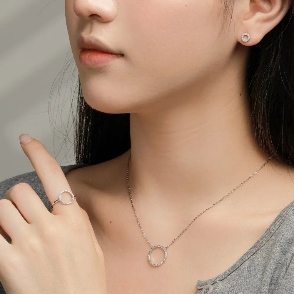 Silver Zircon Round Cut Circle Chain Necklace