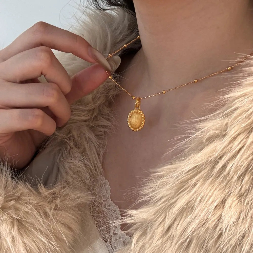 Silver Frame Pendant Necklace