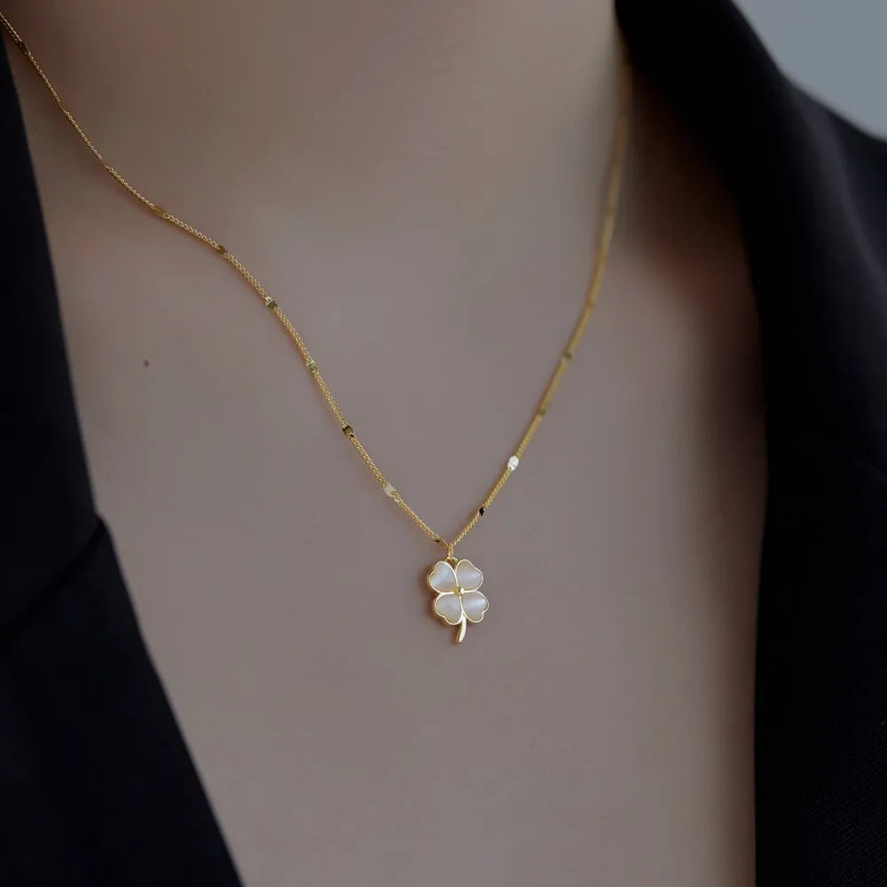 Silver 4 Leaf Clover Pendant Necklace