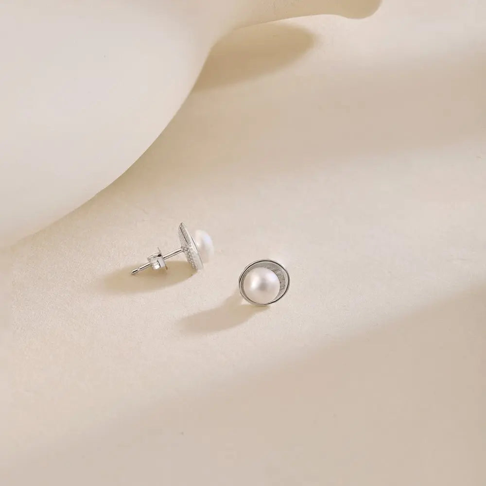 Silver Pearl Disc Ear Studs
