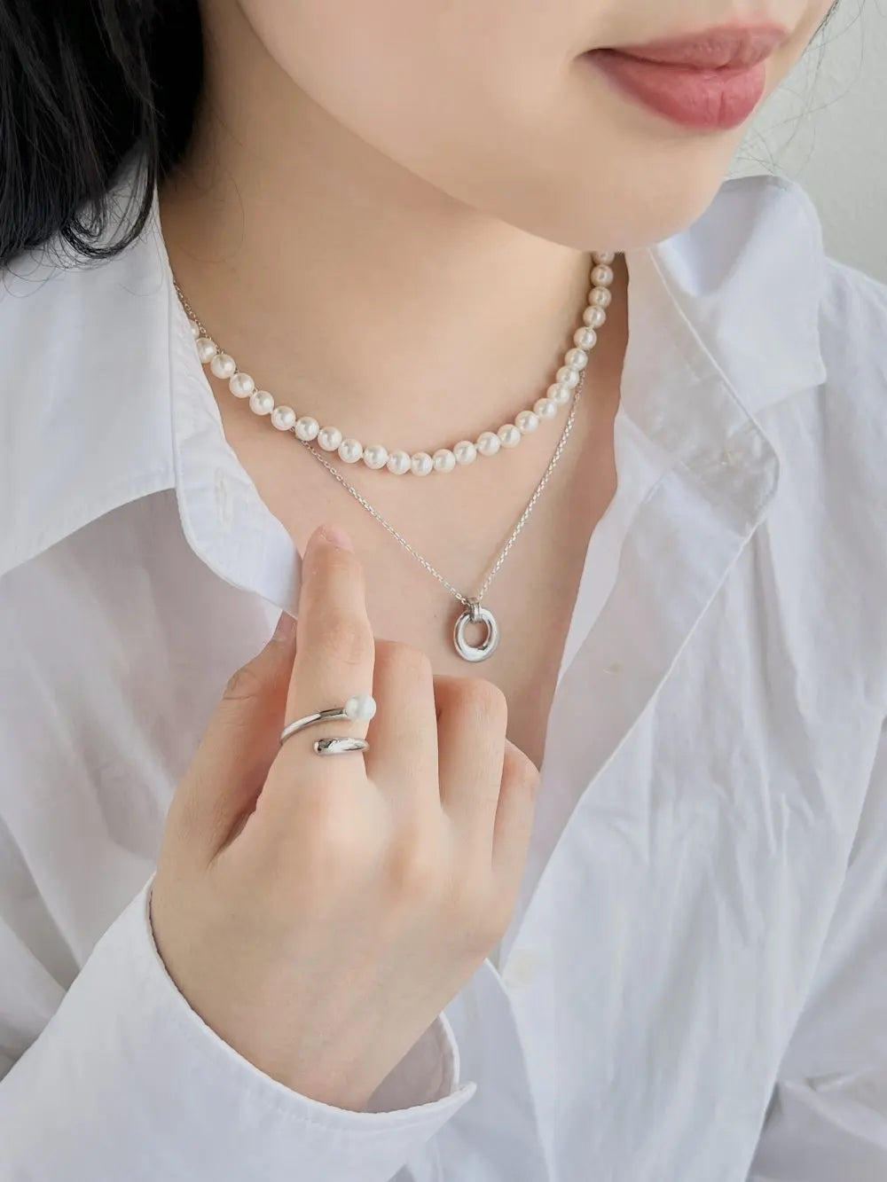 Silver Pearl Classic Thin Beaded Necklace