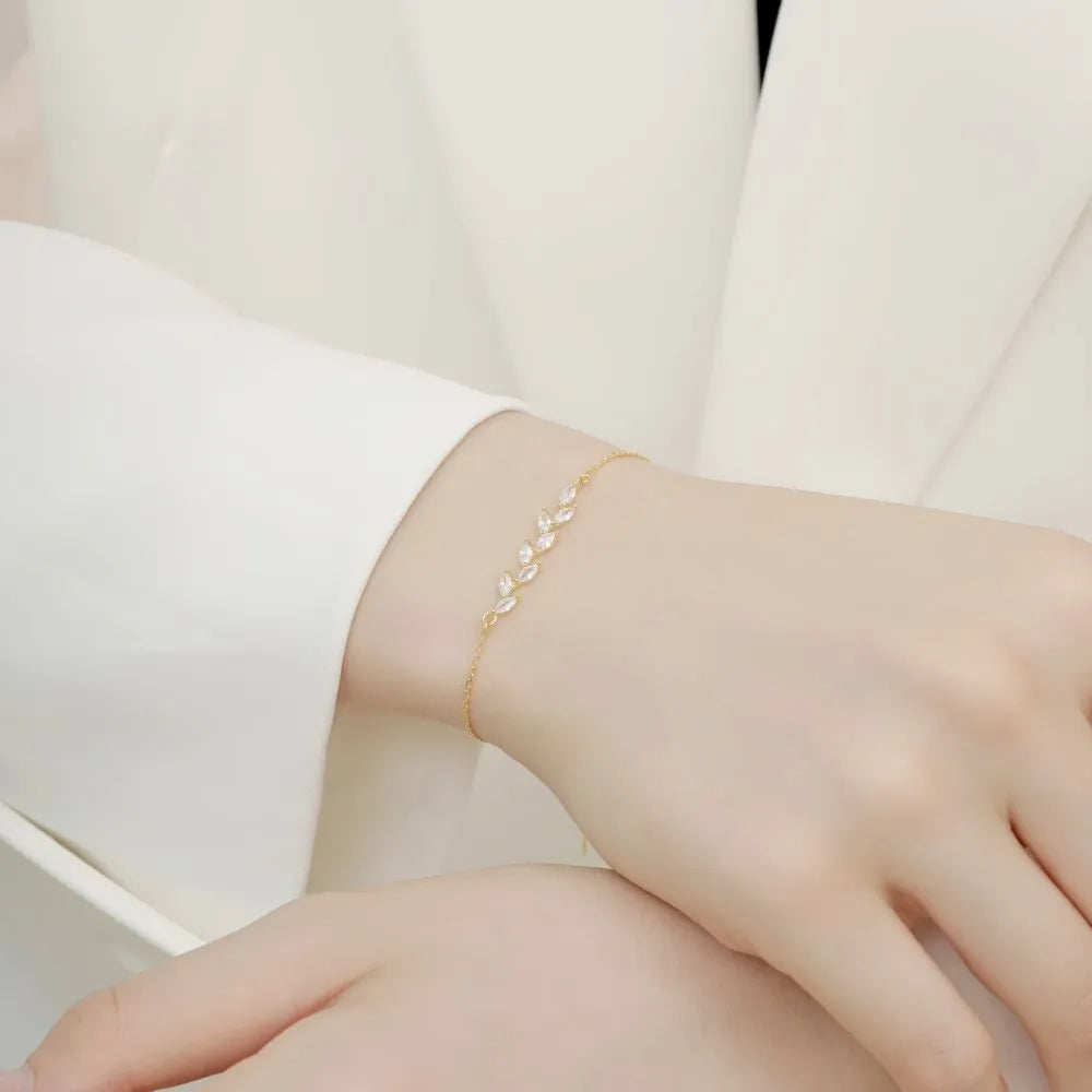 Silver Zircon Round Cut Wheat Chain Bracelet