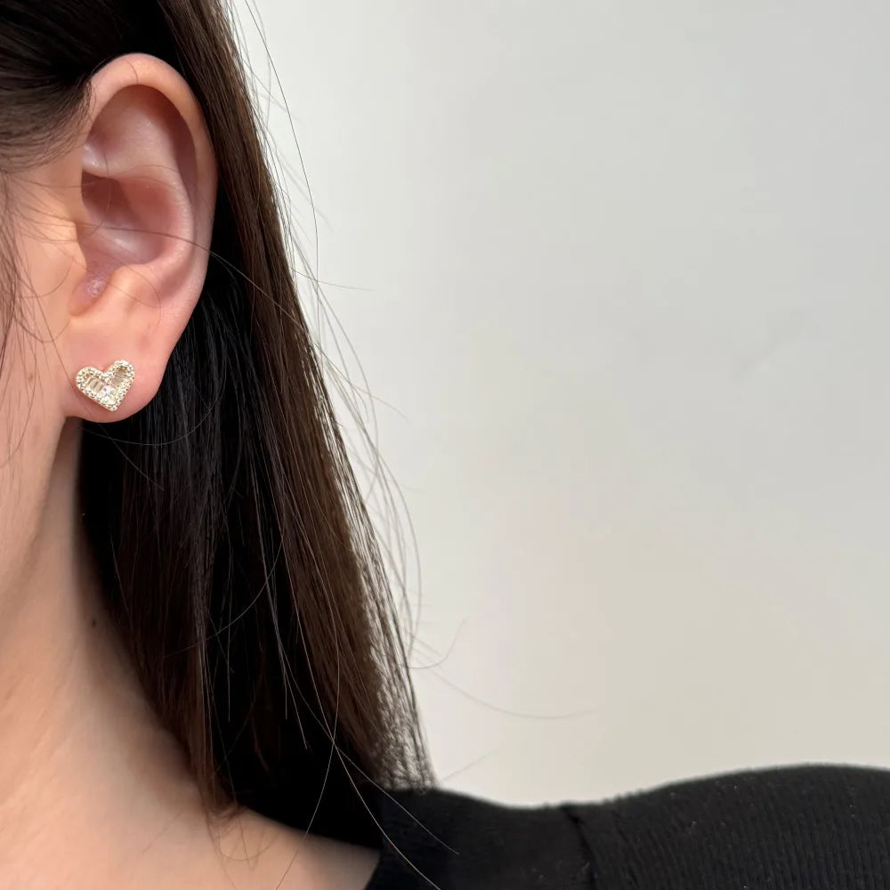 Silver Zircon Princess Cut Inlaid Heart Ear Studs