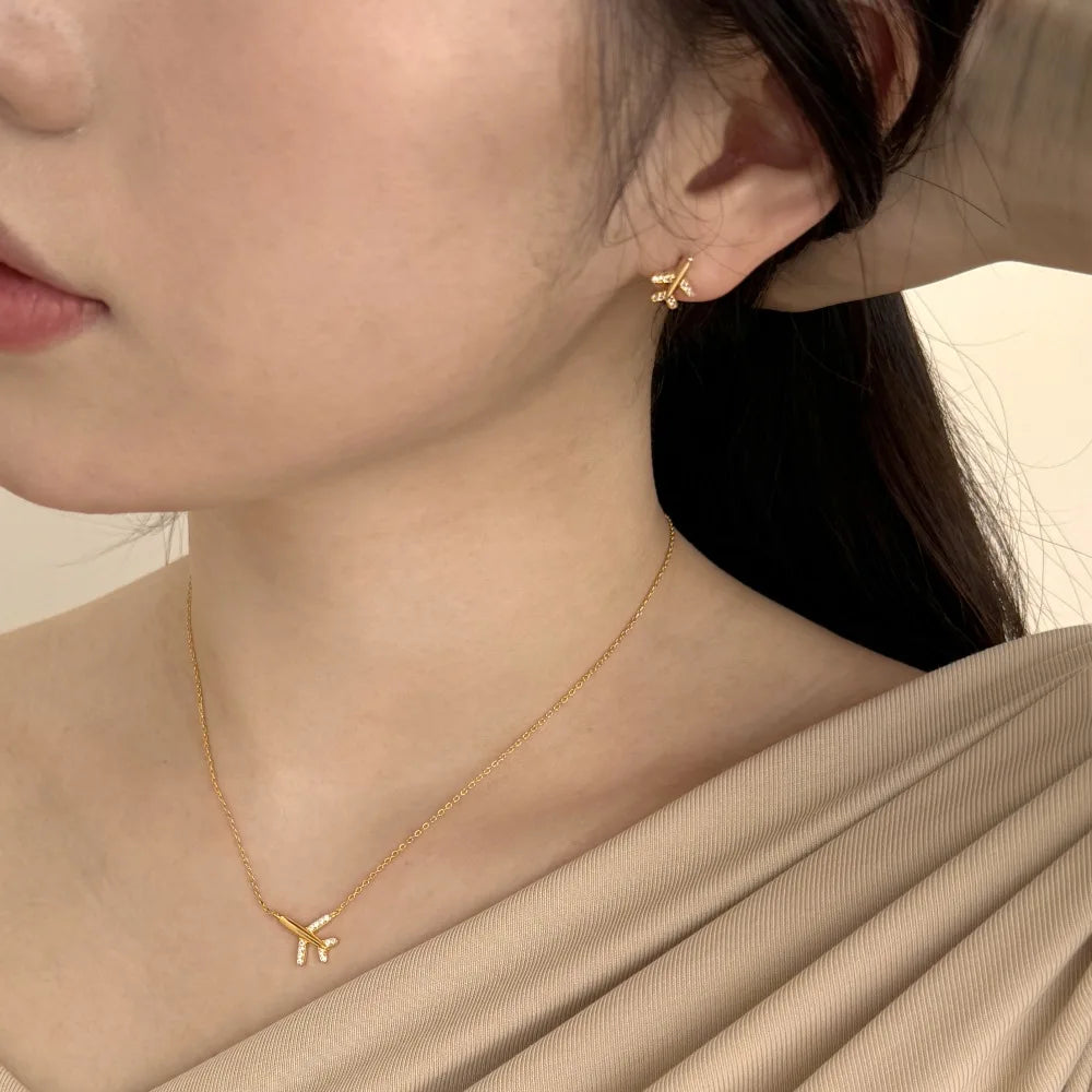 Silver Zircon Round Cut Inlaid Plane Ear Studs