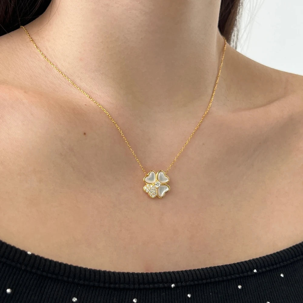 Silver Zircon Round Cut 4 Leaf Clover Pendant Necklace