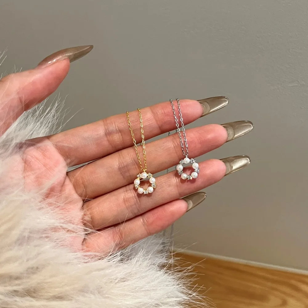 Silver Pearl Circle Pendant Necklace