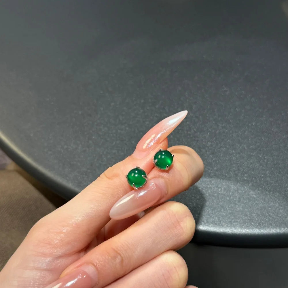 Silver Chalcedony Round Cut Simple Ear Studs