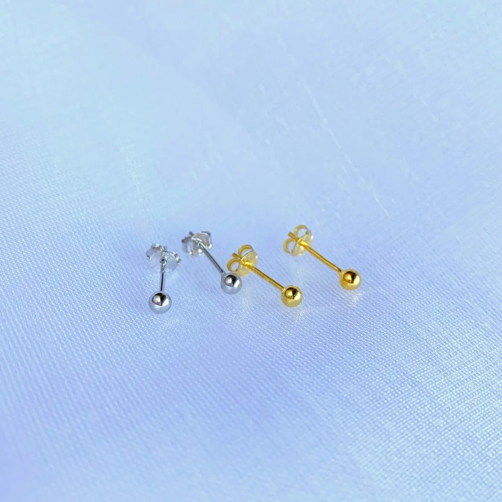 Silver Classic Ear Studs