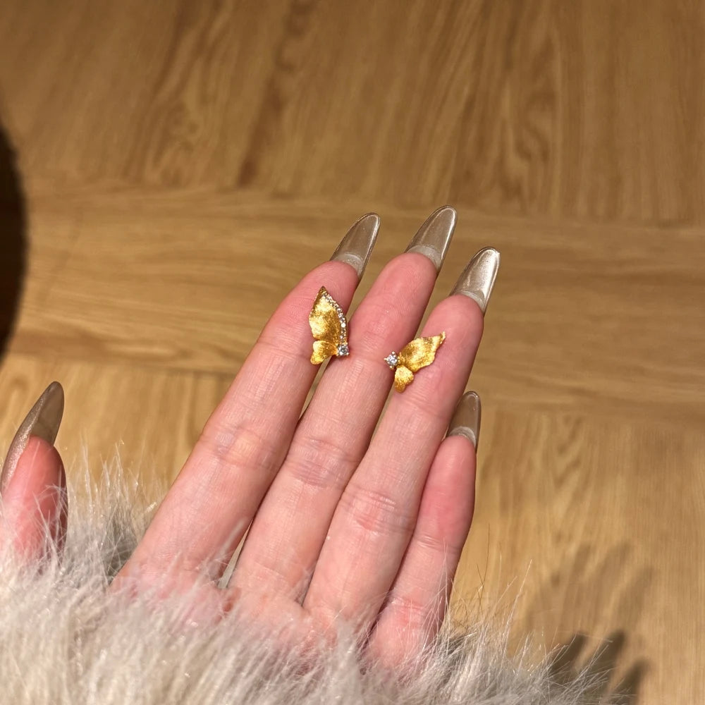 Silver Zircon Round Cut Brushed Inlaid Butterfly Wings Ear Studs