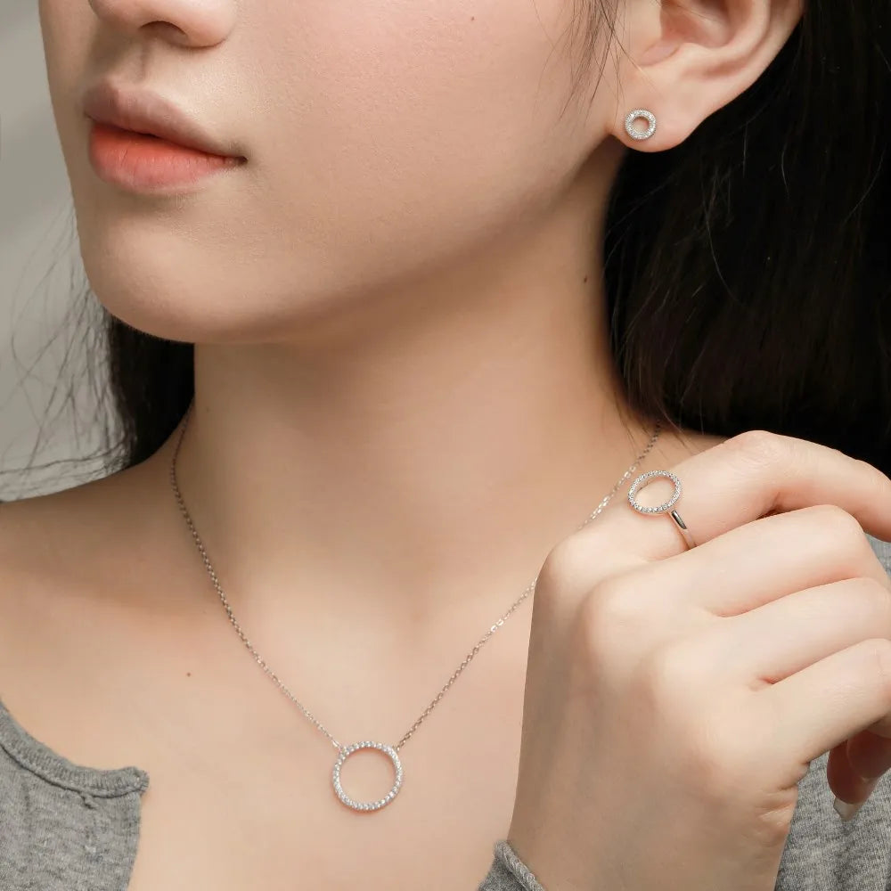 Silver Zircon Round Cut Circle Chain Necklace