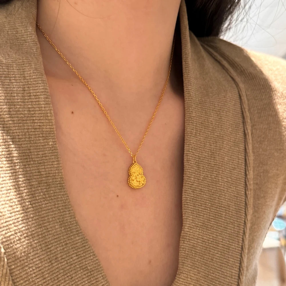 Silver Gourd Pendant Necklace