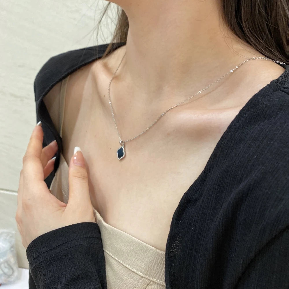 Silver Zircon Round Cut Inlaid Clover Pendant Necklace