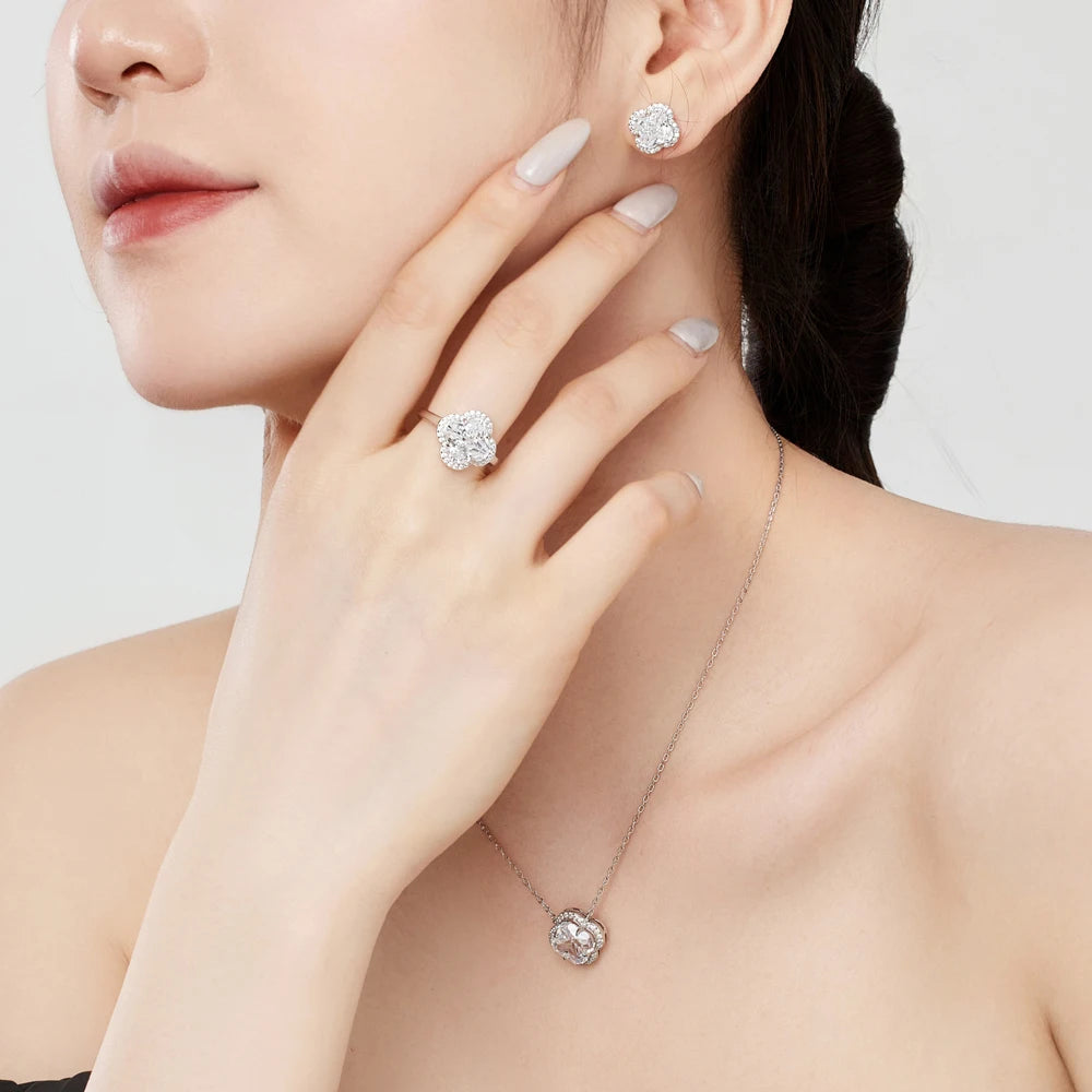 Silver Zircon Clover Cut Clover Pendant Necklace