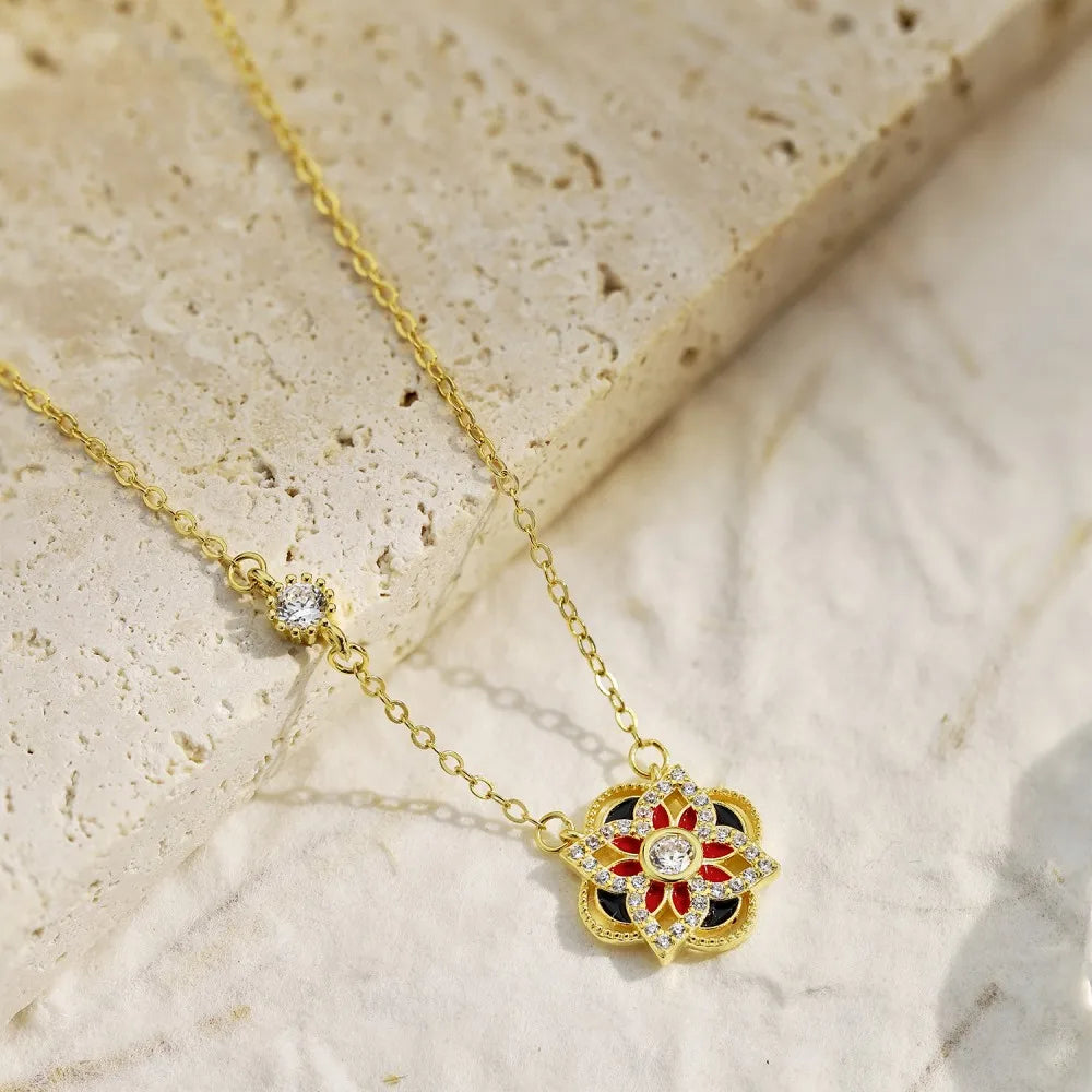Silver Zircon Round Cut Clover Flower Pendant Necklace