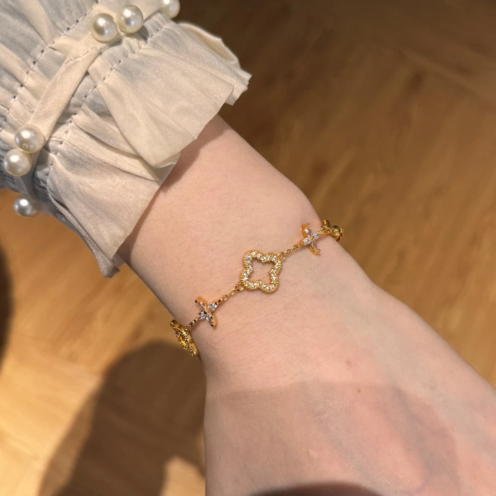 Silver Zircon Round Cut Hollow Inlaid Clover Charm Bracelet