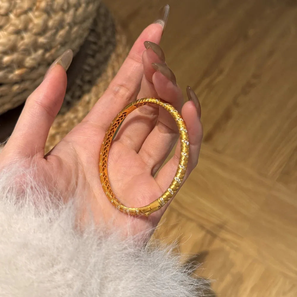 Silver Zircon Round Cut Wheat Bangle Bracelet