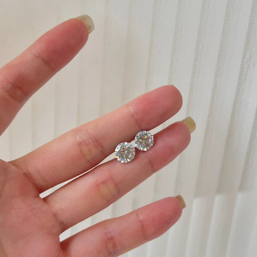 Silver Zircon Round Cut Simple Ear Studs