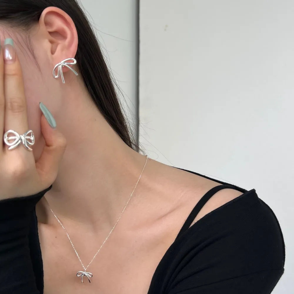 Silver Bow Knot Pendant Necklace