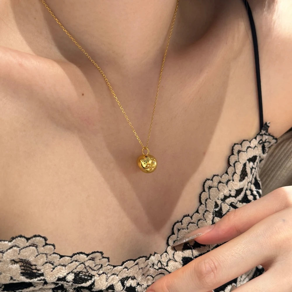 Silver Zircon Round Cut Gourd Pendant Necklace