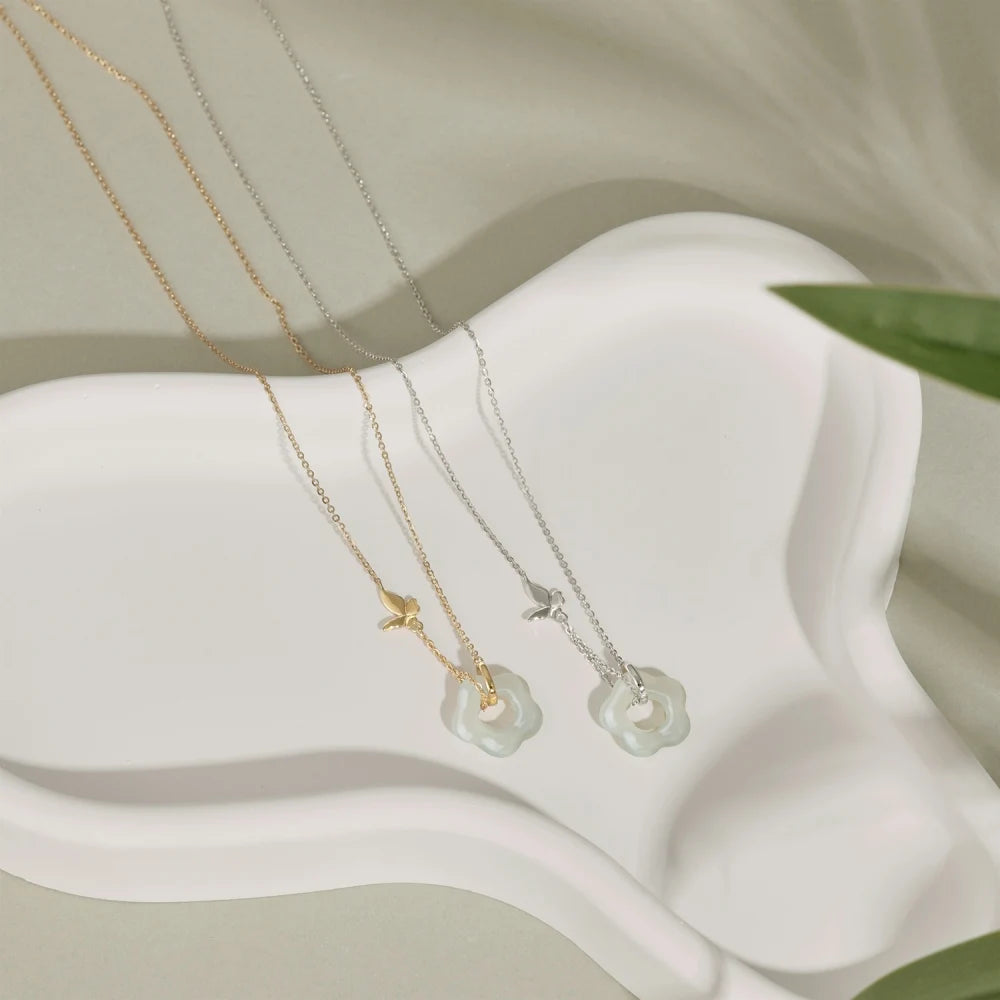 Silver Jade Cut Flower Pendant Necklace