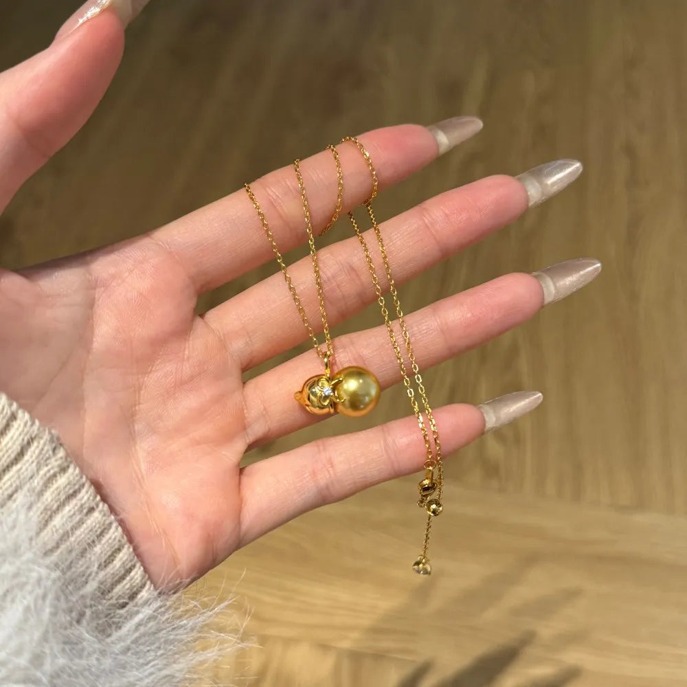 Silver Zircon Round Cut Gourd Pendant Necklace