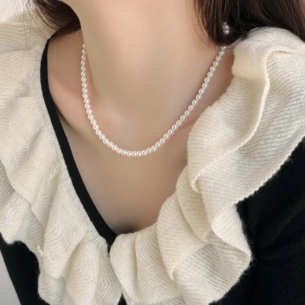 Silver Pearl Classic Beaded Necklace