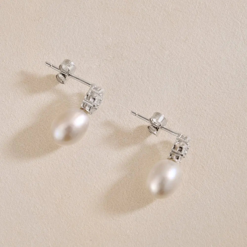 Silver Pearl Inlaid Hexagon Ear Studs