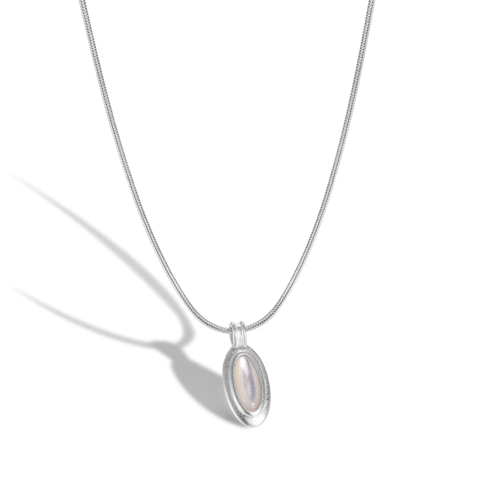 Silver Onyx Oval Cut Herringbone Pendant Necklace