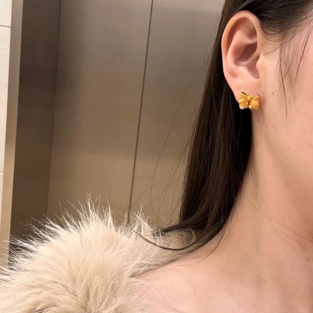 Silver Zircon Round Cut Inlaid Bow Knot Ear Studs