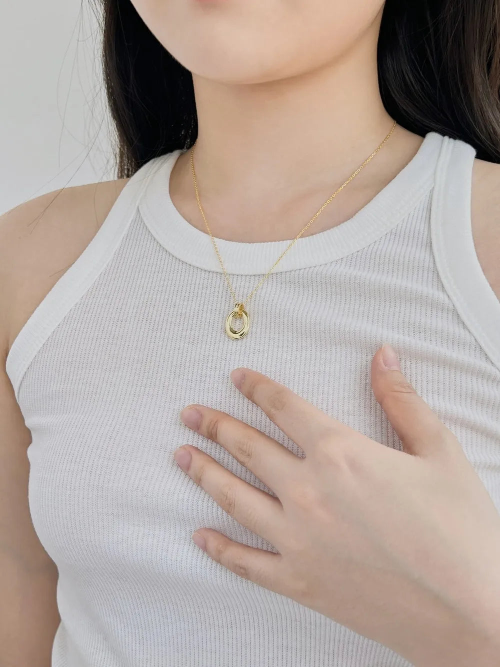 Silver Hollow Disc Pendant Necklace