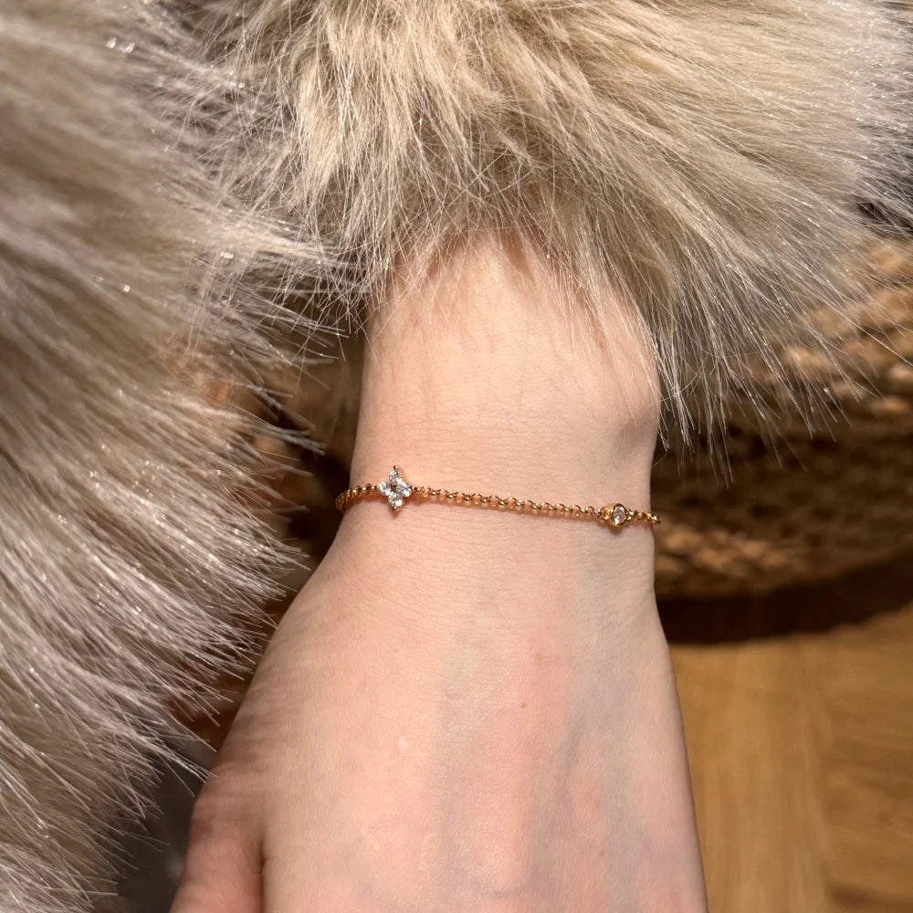 Silver Zircon Round Cut Star Chain Bracelet