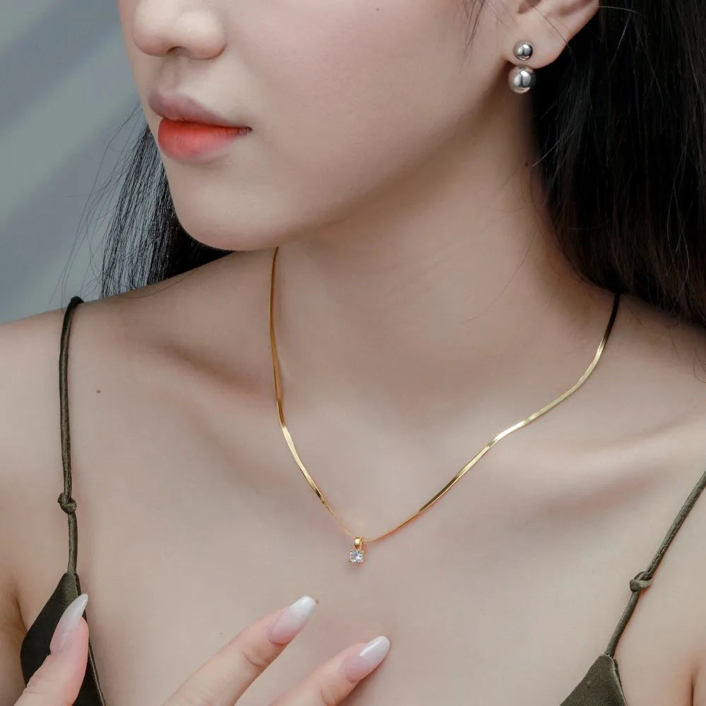 Silver Zircon Round Cut Herringbone Pendant Necklace