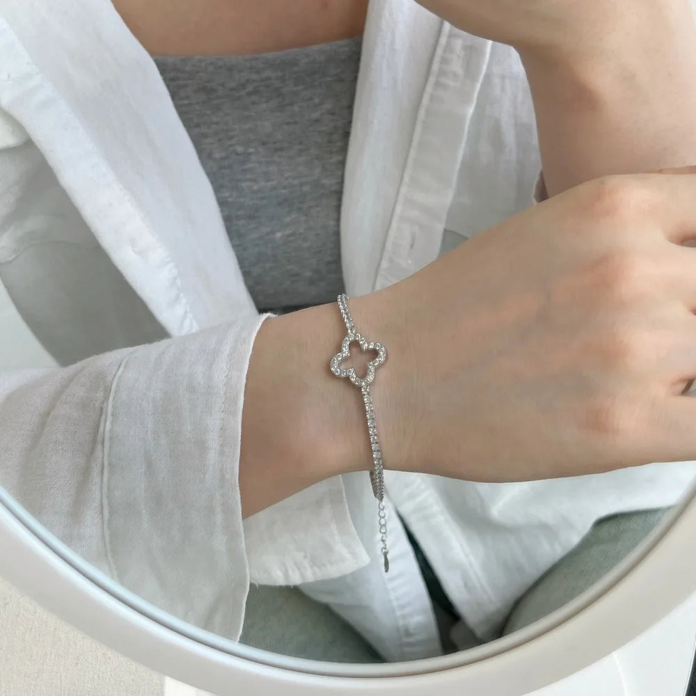 Silver Zircon Round Cut Hollow Inlaid Clover Tennis Bracelet