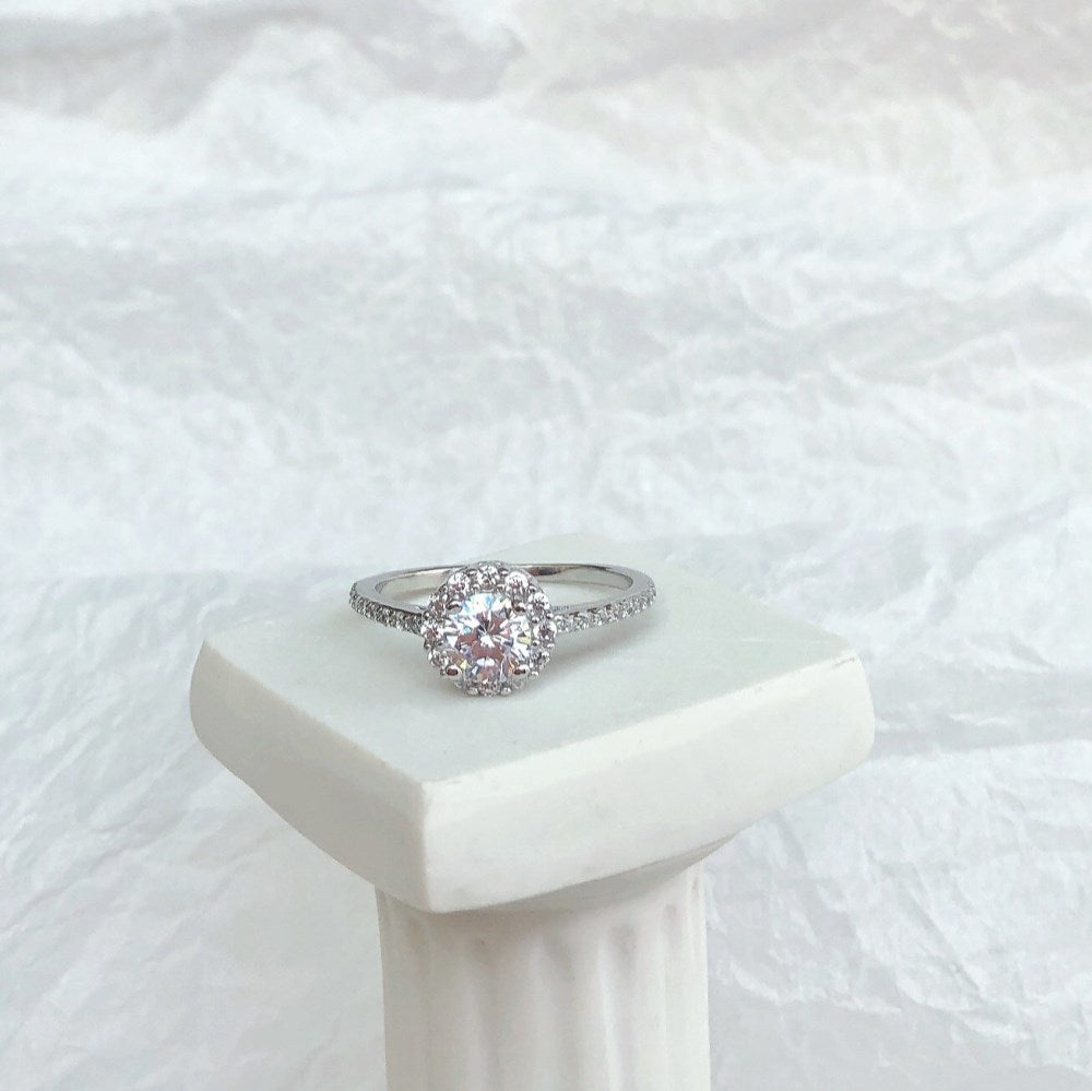 Silver Zircon Round Cut Inlaid Flower Halo Ring