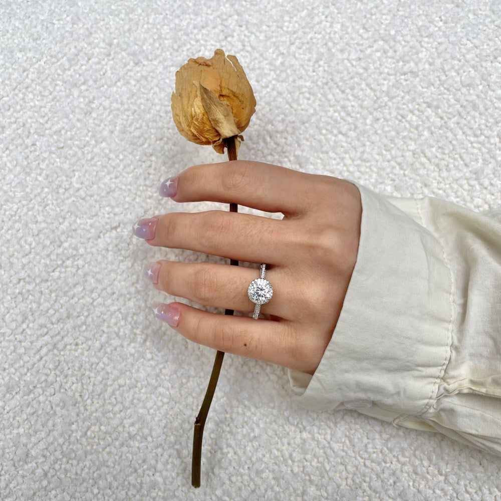 Silver Zircon Round Cut Inner Layered Halo Ring