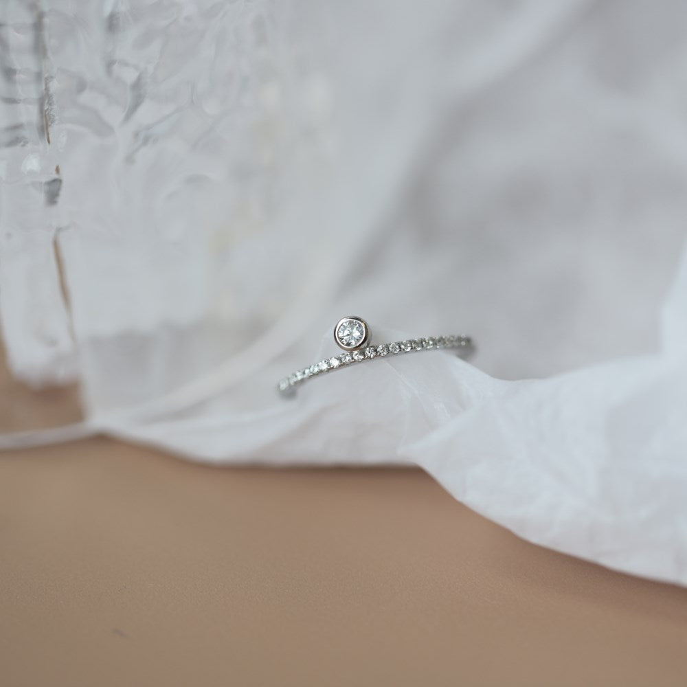 Silver Zircon Round Cut Inlaid Brushed Dots Dainty Ring