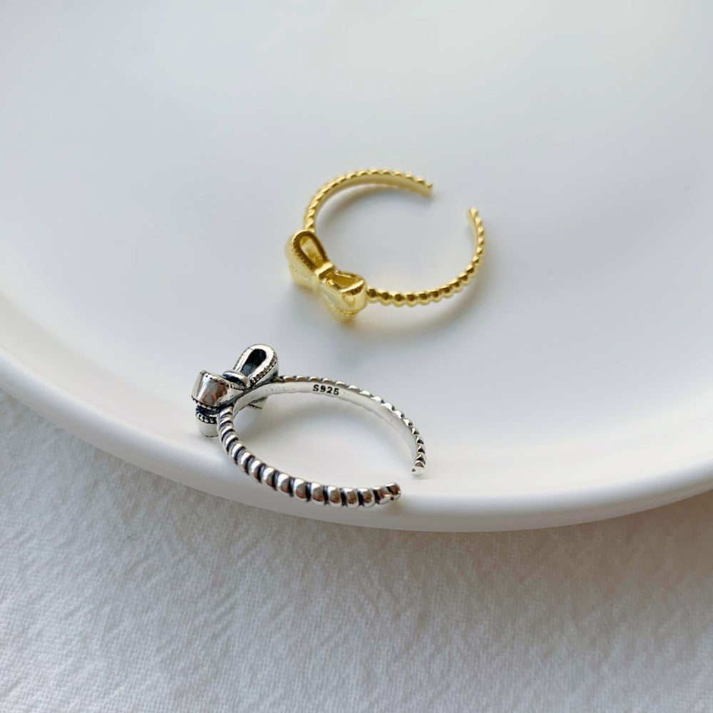 Silver Twisted Bow Dainty Ring